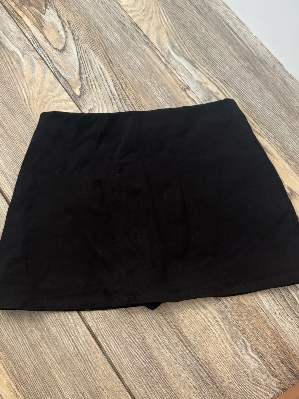 Windsor Black Mini Skort